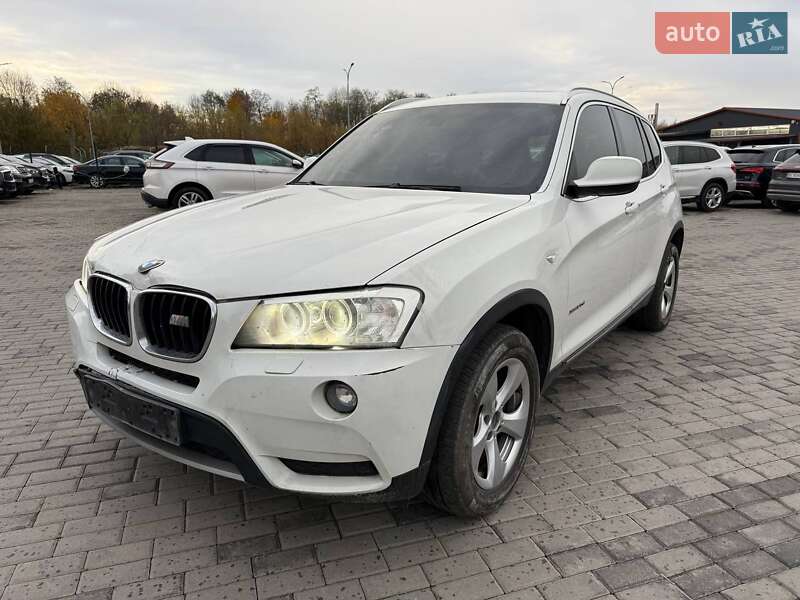 Внедорожник / Кроссовер BMW X3 2014 в Львове