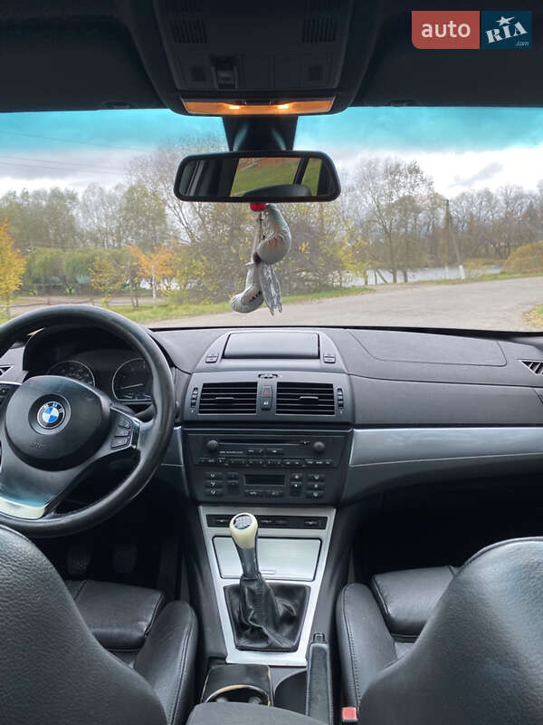 Внедорожник / Кроссовер BMW X3 2005 в Конотопе