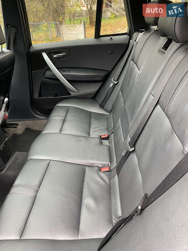 Внедорожник / Кроссовер BMW X3 2005 в Конотопе