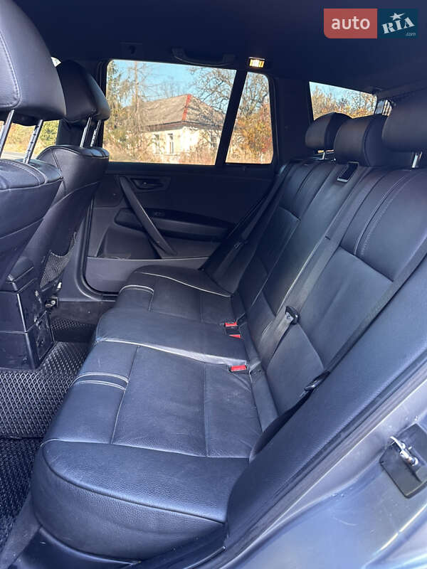 Позашляховик / Кросовер BMW X3 2004 в Ужгороді