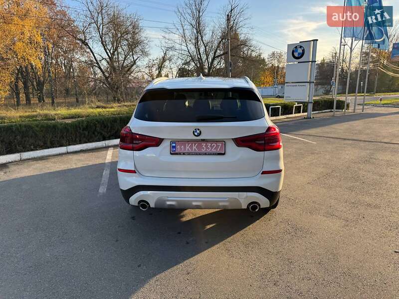 Внедорожник / Кроссовер BMW X3 2017 в Кременчуге