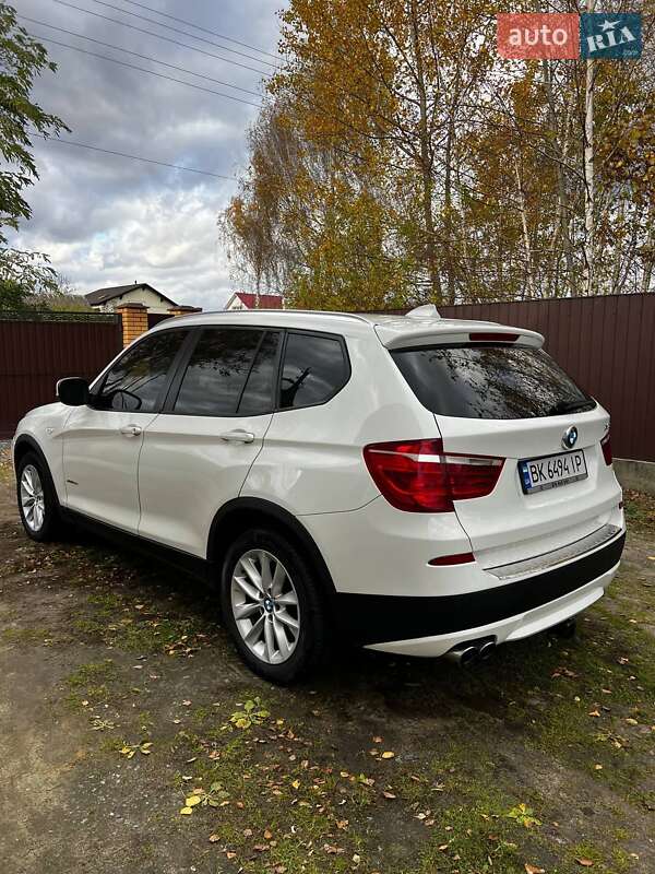 Внедорожник / Кроссовер BMW X3 2013 в Славуте