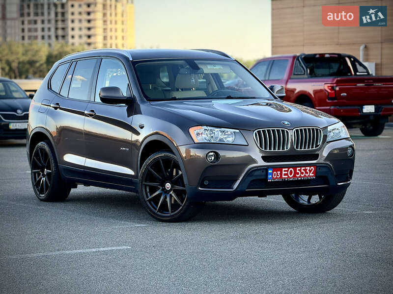 Внедорожник / Кроссовер BMW X3 2013 в Киеве