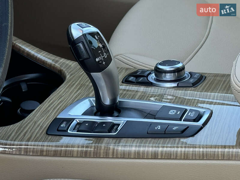 Внедорожник / Кроссовер BMW X3 2013 в Киеве