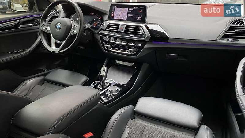 Внедорожник / Кроссовер BMW X3 2021 в Одессе