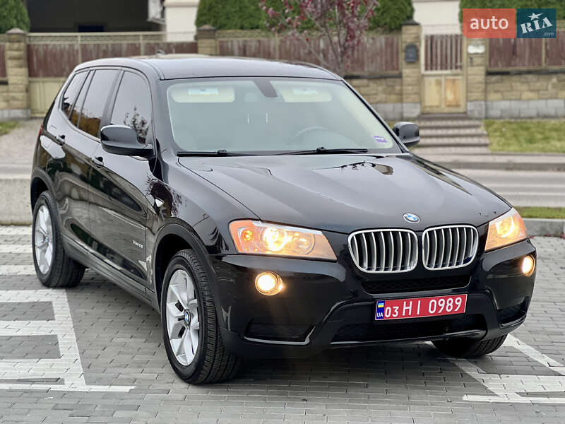 Внедорожник / Кроссовер BMW X3 2013 в Ровно
