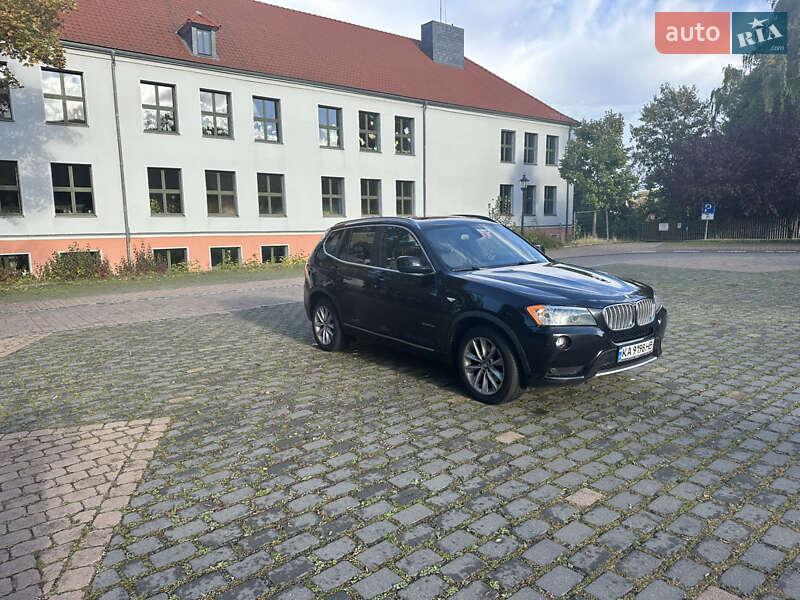Внедорожник / Кроссовер BMW X3 2011 в Киеве