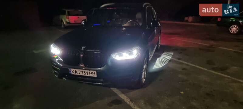 Внедорожник / Кроссовер BMW X3 2018 в Киеве