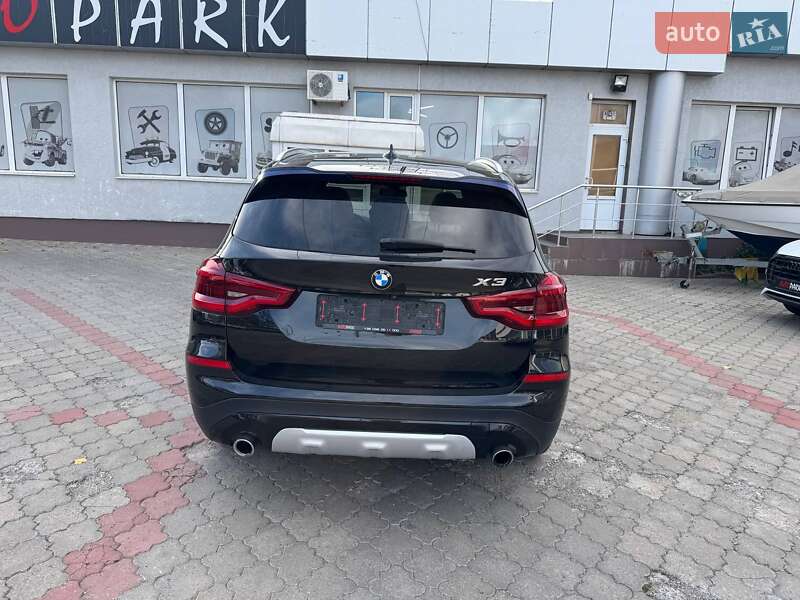 Внедорожник / Кроссовер BMW X3 2018 в Одессе
