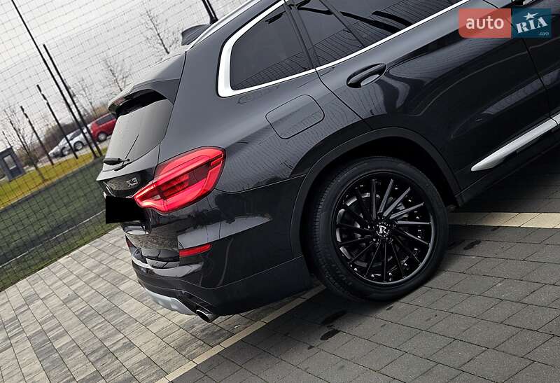 Внедорожник / Кроссовер BMW X3 2018 в Мукачево фото 25 Внедорожник / Кроссовер BMW X3 2018 в Мукачево
