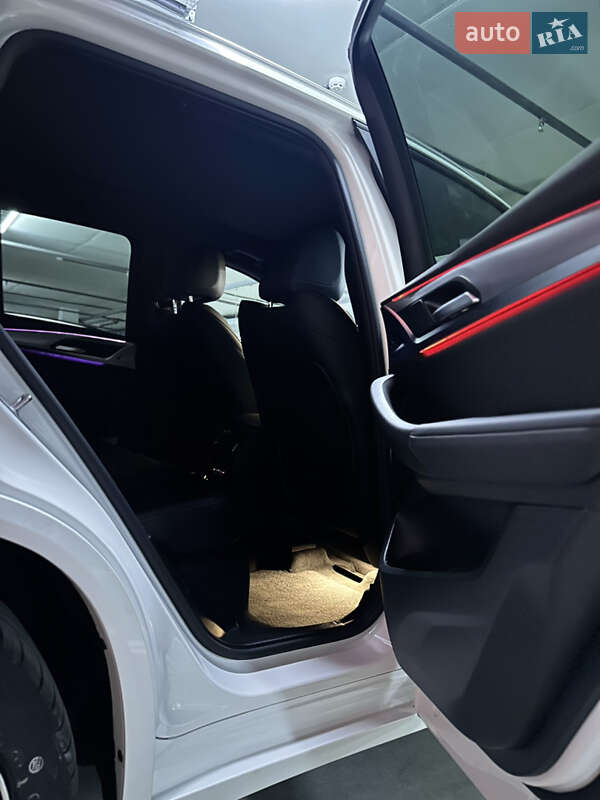 Внедорожник / Кроссовер BMW X3 2024 в Одессе