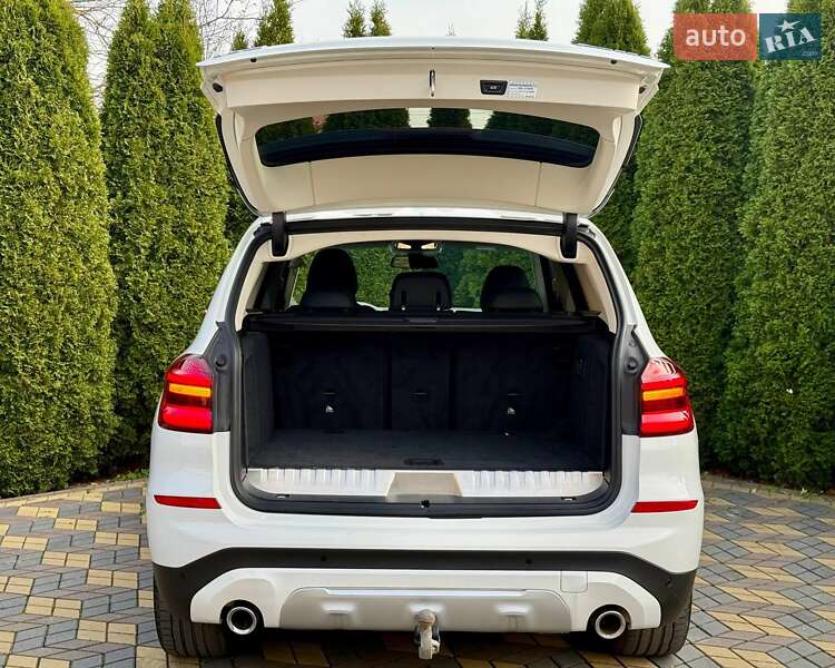 Позашляховик / Кросовер BMW X3 2021 в Самборі