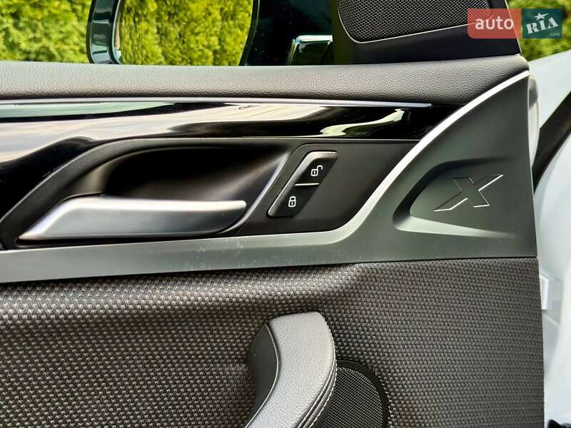 Позашляховик / Кросовер BMW X3 2021 в Самборі