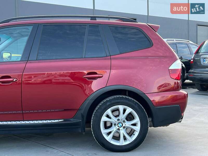 Внедорожник / Кроссовер BMW X3 2010 в Львове