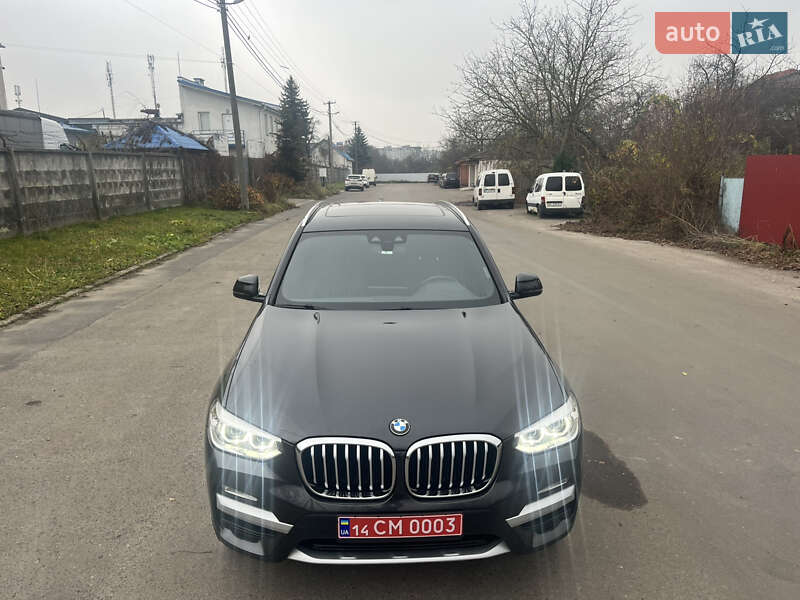 Внедорожник / Кроссовер BMW X3 2019 в Львове