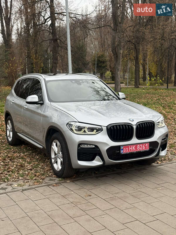 Внедорожник / Кроссовер BMW X3 2019 в Киеве