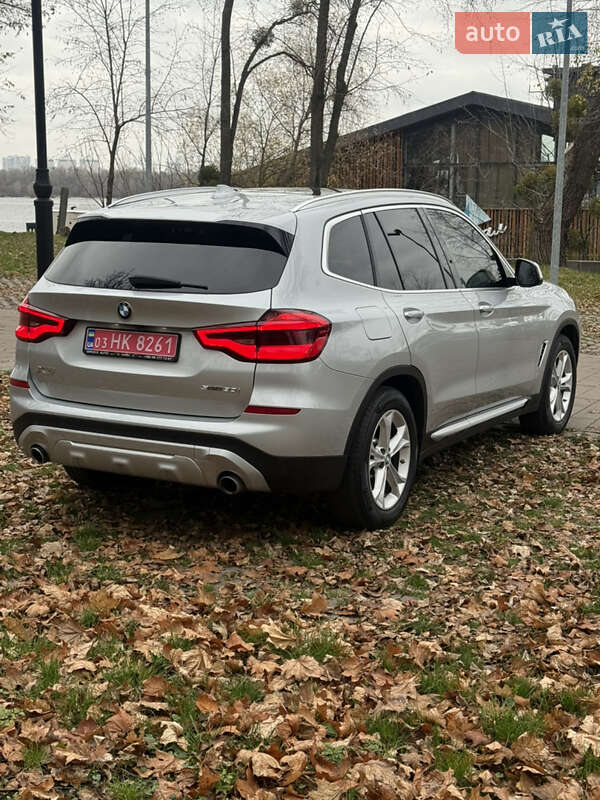 Внедорожник / Кроссовер BMW X3 2019 в Киеве