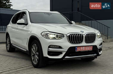 Позашляховик / Кросовер BMW X3 2019 в Новояворівську