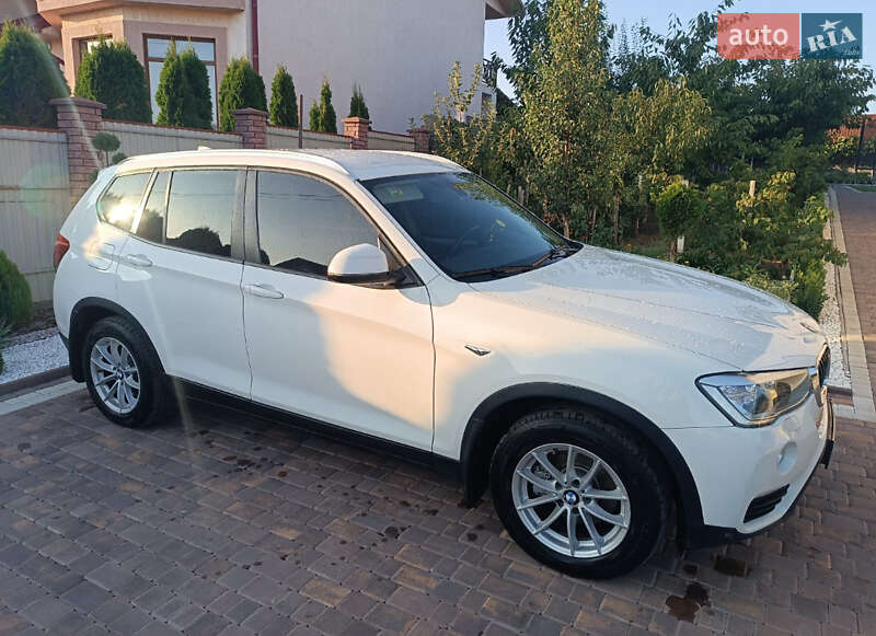 Внедорожник / Кроссовер BMW X3 2014 в Черновцах