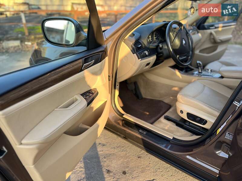 Внедорожник / Кроссовер BMW X3 2012 в Киеве