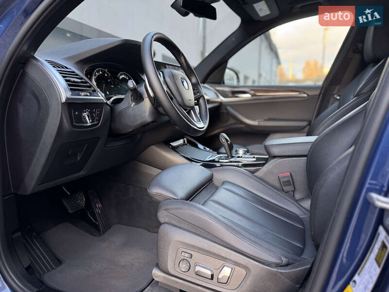 Позашляховик / Кросовер BMW X3 2018 в Тернополі фото 33 Позашляховик / Кросовер BMW X3 2018 в Тернополі