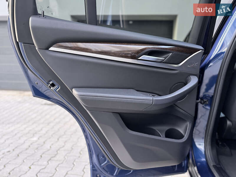 Позашляховик / Кросовер BMW X3 2018 в Тернополі фото 47 Позашляховик / Кросовер BMW X3 2018 в Тернополі