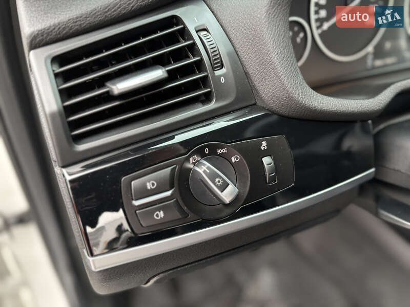 Внедорожник / Кроссовер BMW X3 2016 в Киеве