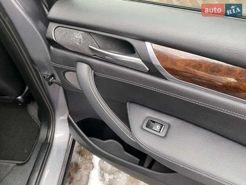 Внедорожник / Кроссовер BMW X3 2015 в Луцке