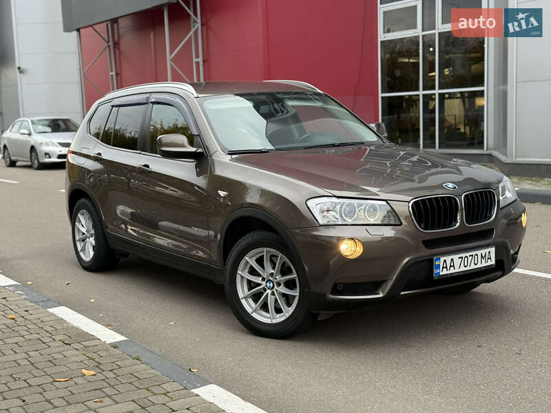 Внедорожник / Кроссовер BMW X3 2011 в Киеве