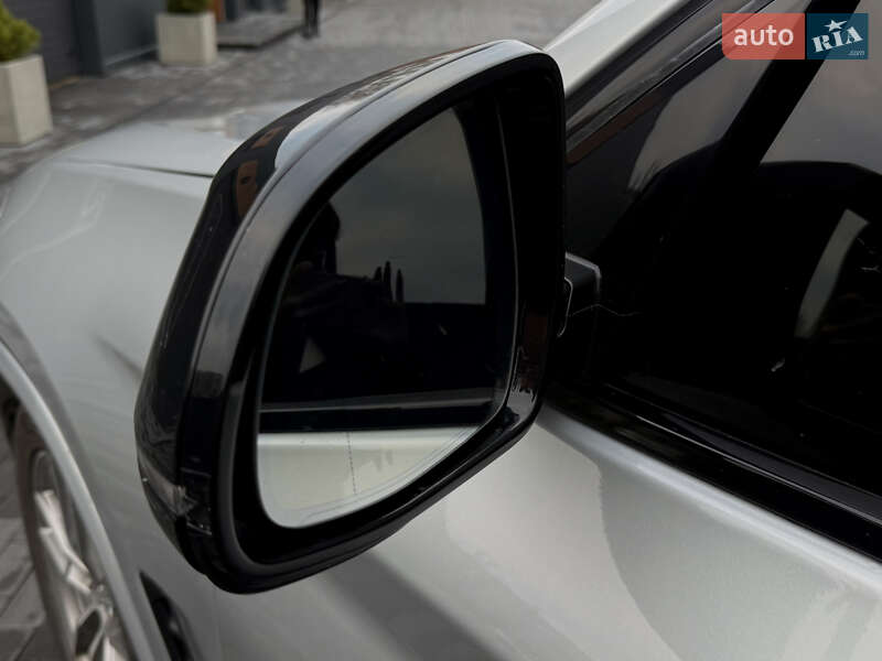 Внедорожник / Кроссовер BMW X3 2018 в Киеве