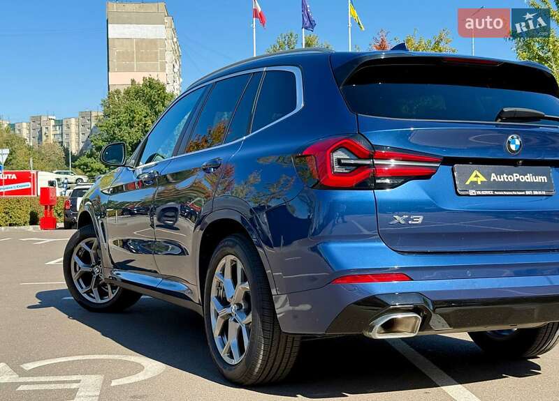 Внедорожник / Кроссовер BMW X3 2022 в Киеве