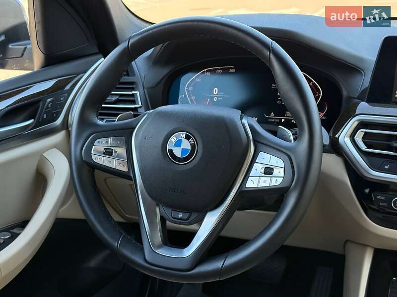 Внедорожник / Кроссовер BMW X3 2022 в Киеве