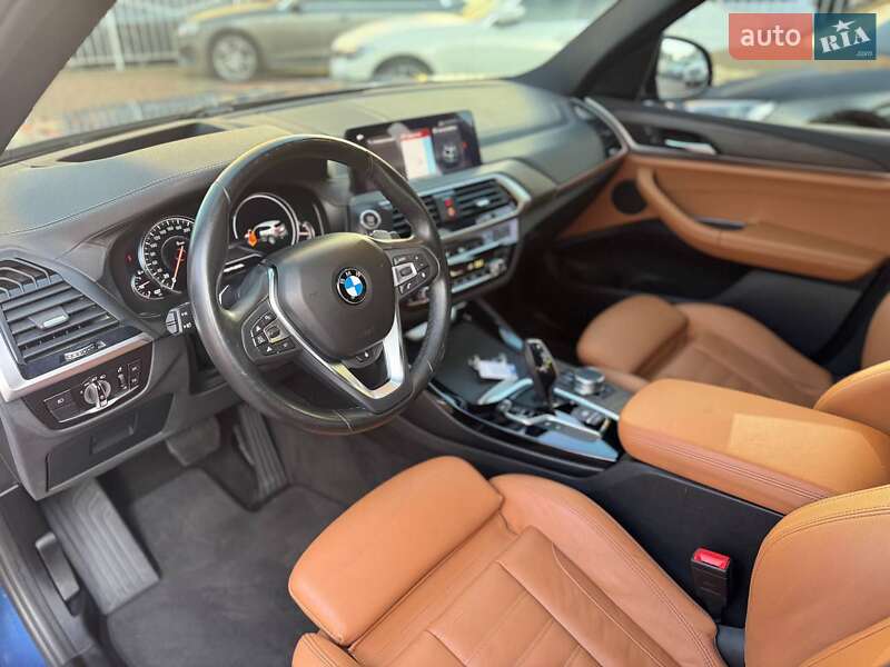 Внедорожник / Кроссовер BMW X3 2018 в Одессе
