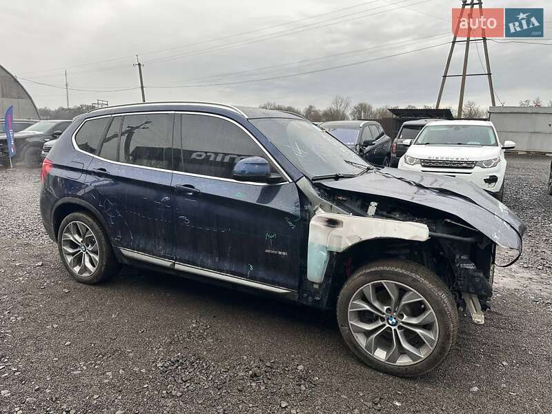 Внедорожник / Кроссовер BMW X3 2017 в Луцке