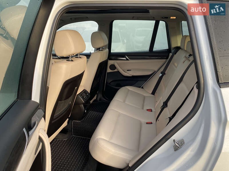 Внедорожник / Кроссовер BMW X3 2015 в Луцке