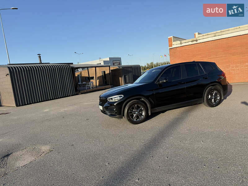 Позашляховик / Кросовер BMW X3 2018 в Києві