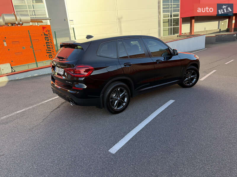 Позашляховик / Кросовер BMW X3 2018 в Києві