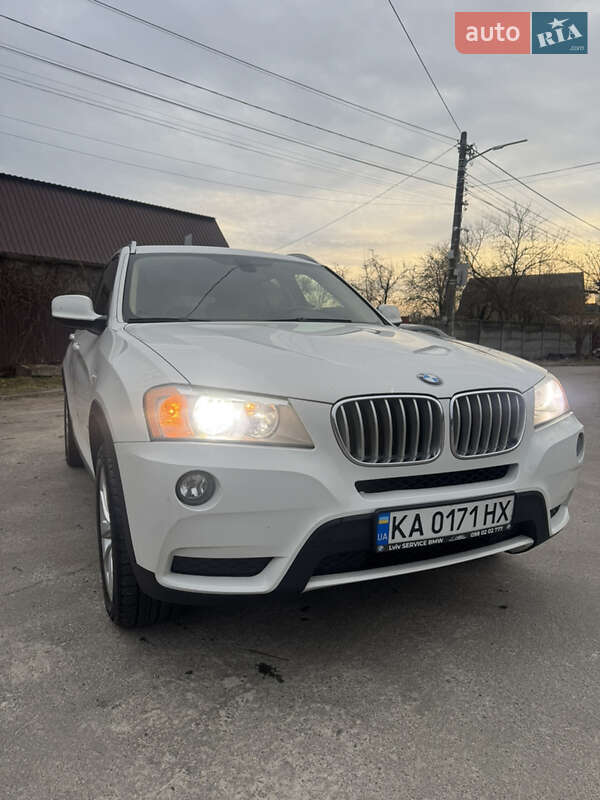 Внедорожник / Кроссовер BMW X3 2013 в Киеве