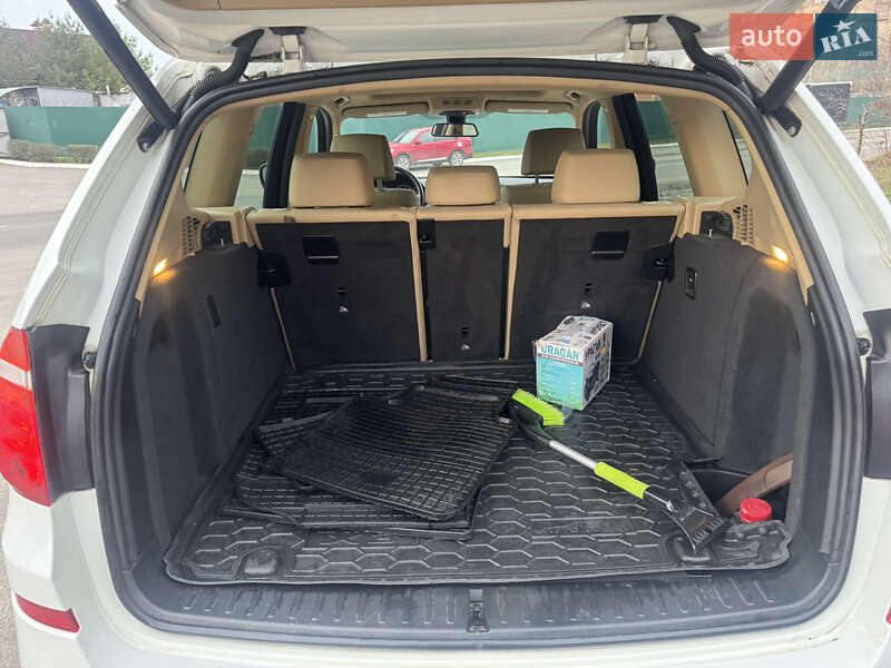 Внедорожник / Кроссовер BMW X3 2013 в Киеве