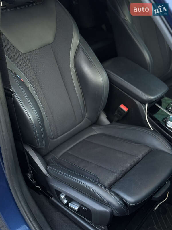 Внедорожник / Кроссовер BMW X3 2020 в Черновцах