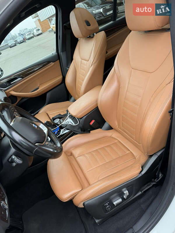 Внедорожник / Кроссовер BMW X3 2018 в Киеве фото 15 Внедорожник / Кроссовер BMW X3 2018 в Киеве