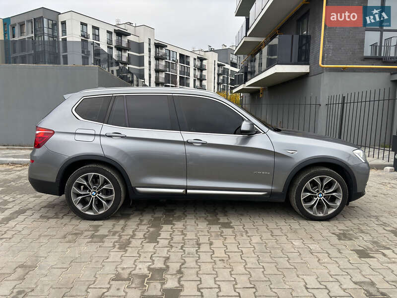 Внедорожник / Кроссовер BMW X3 2014 в Черкассах