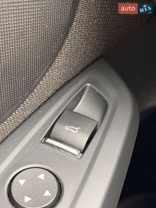 Внедорожник / Кроссовер BMW X3 2016 в Киеве