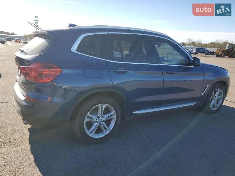 Внедорожник / Кроссовер BMW X3 2019 в Киеве