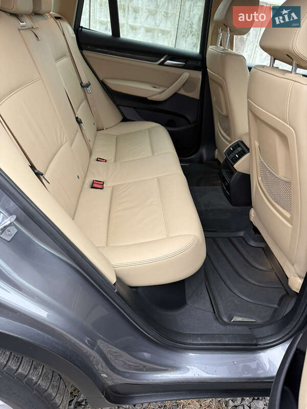 Внедорожник / Кроссовер BMW X3 2017 в Луцке