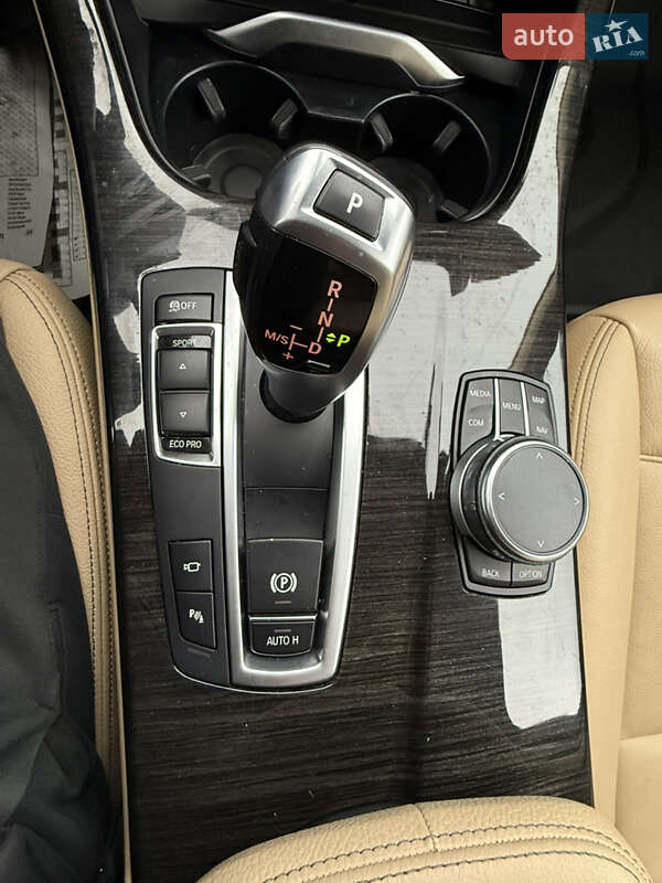 Внедорожник / Кроссовер BMW X3 2017 в Луцке