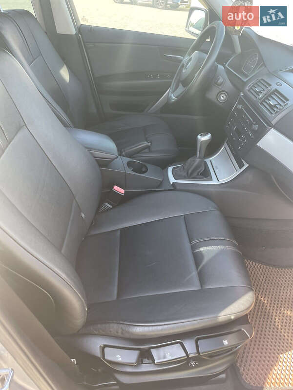 Внедорожник / Кроссовер BMW X3 2007 в Черновцах