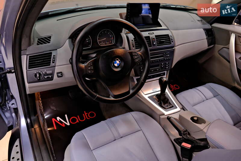 Внедорожник / Кроссовер BMW X3 2004 в Одессе