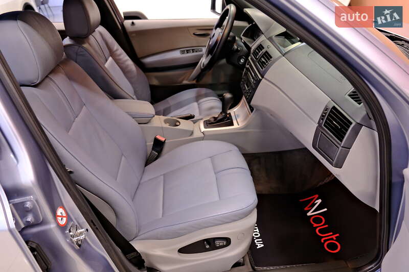 Внедорожник / Кроссовер BMW X3 2004 в Одессе