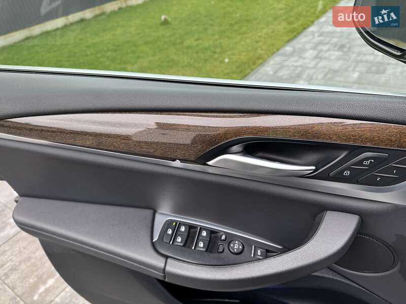 Внедорожник / Кроссовер BMW X3 2017 в Тернополе